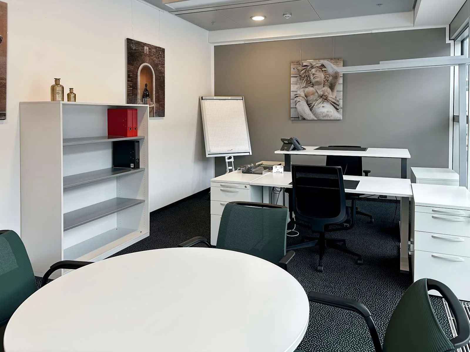 Regus BERLIN, Berlin Hauptbahnhof, Private office, 2 desks, Berlin