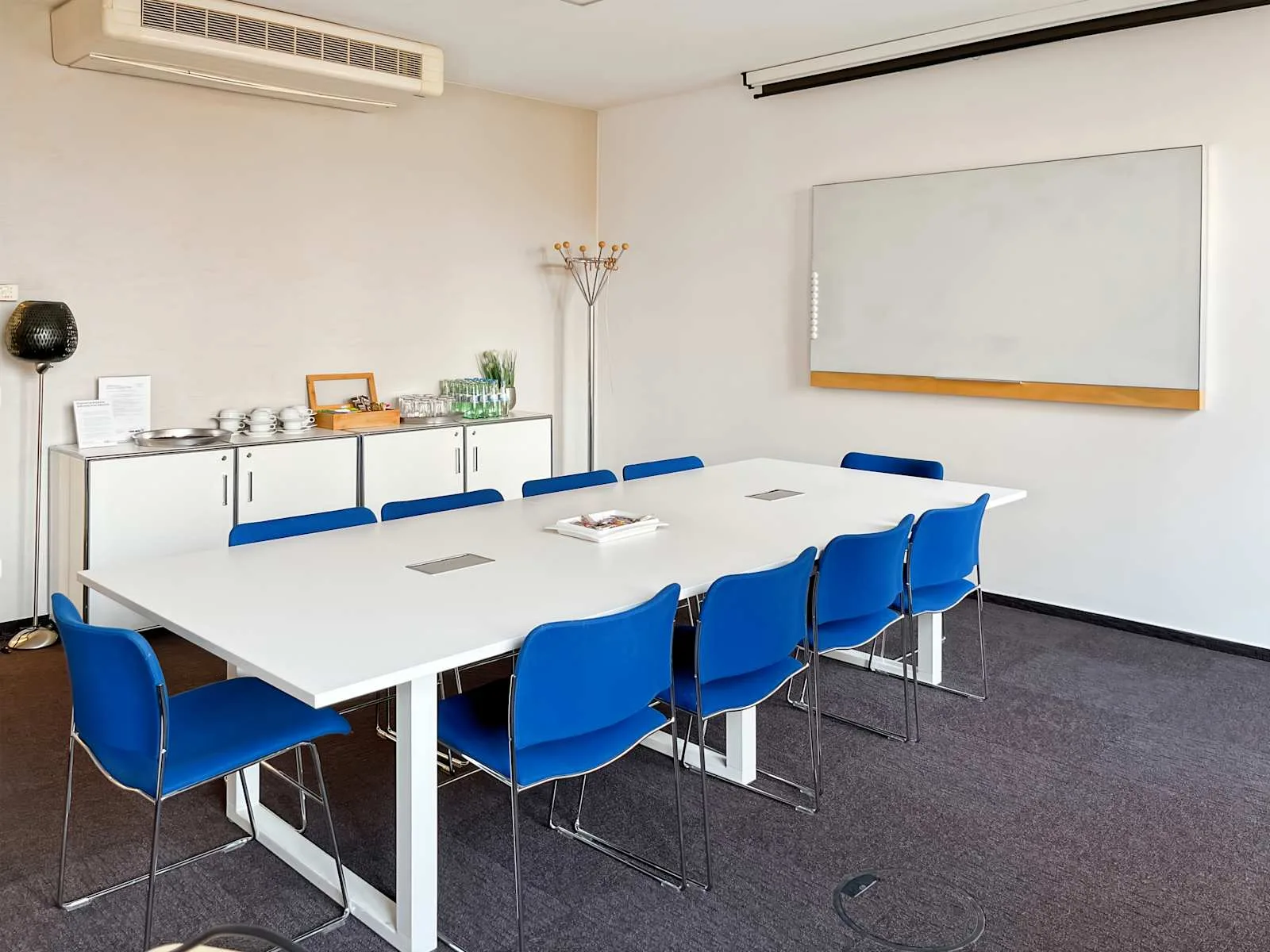 Regus BERLIN, Quartier Potsdamer Platz, Besprechungsraum für 10 Personen, Berlin