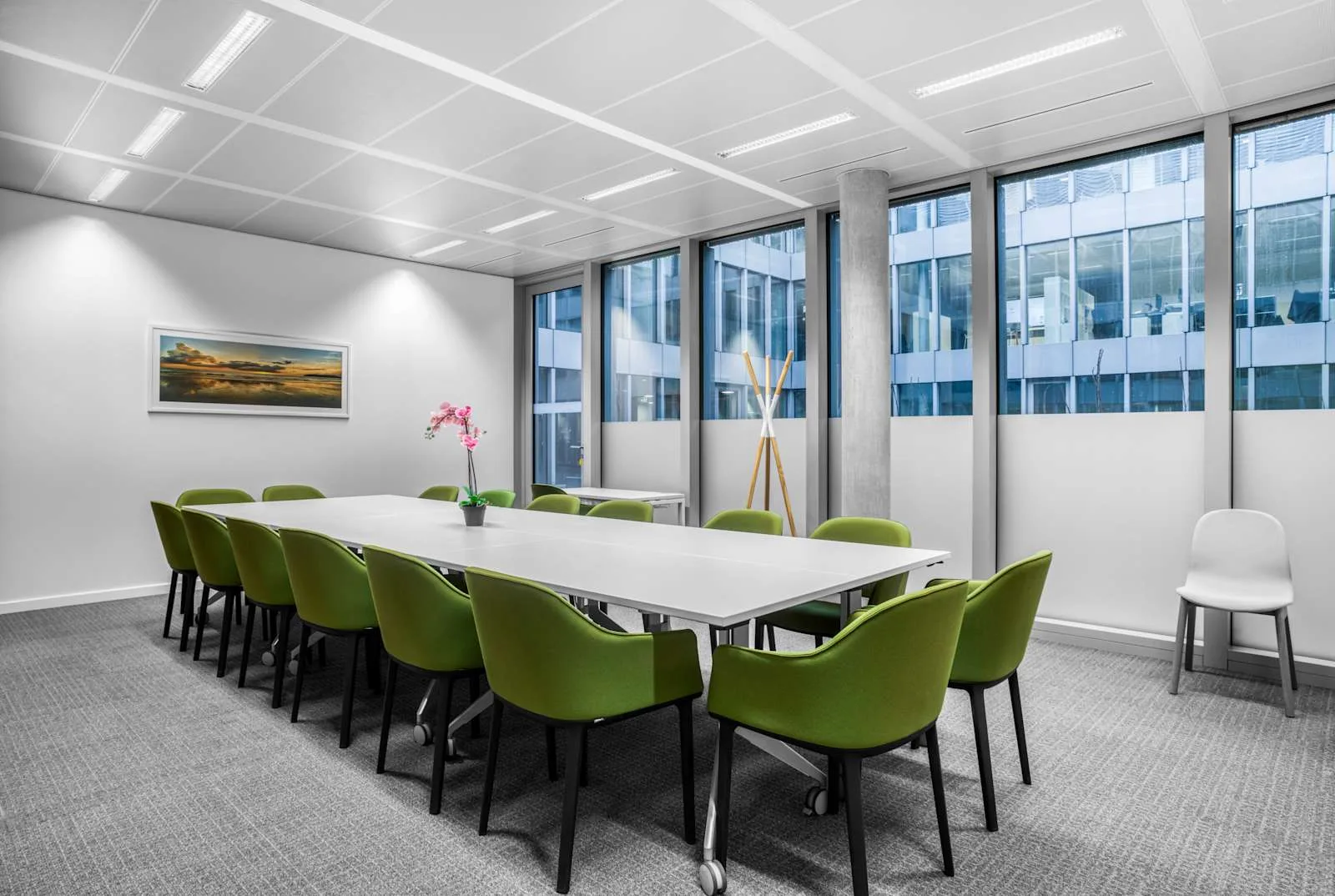 Regus BERTRANGE, ATRIUM BUSINESS PARK, Besprechungsraum für 14 Personen, Bertrange
