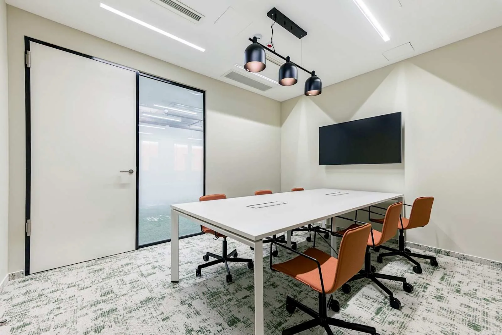 Regus Biatorbagy, Topark, Meeting room for 6 people, Biatorbagy