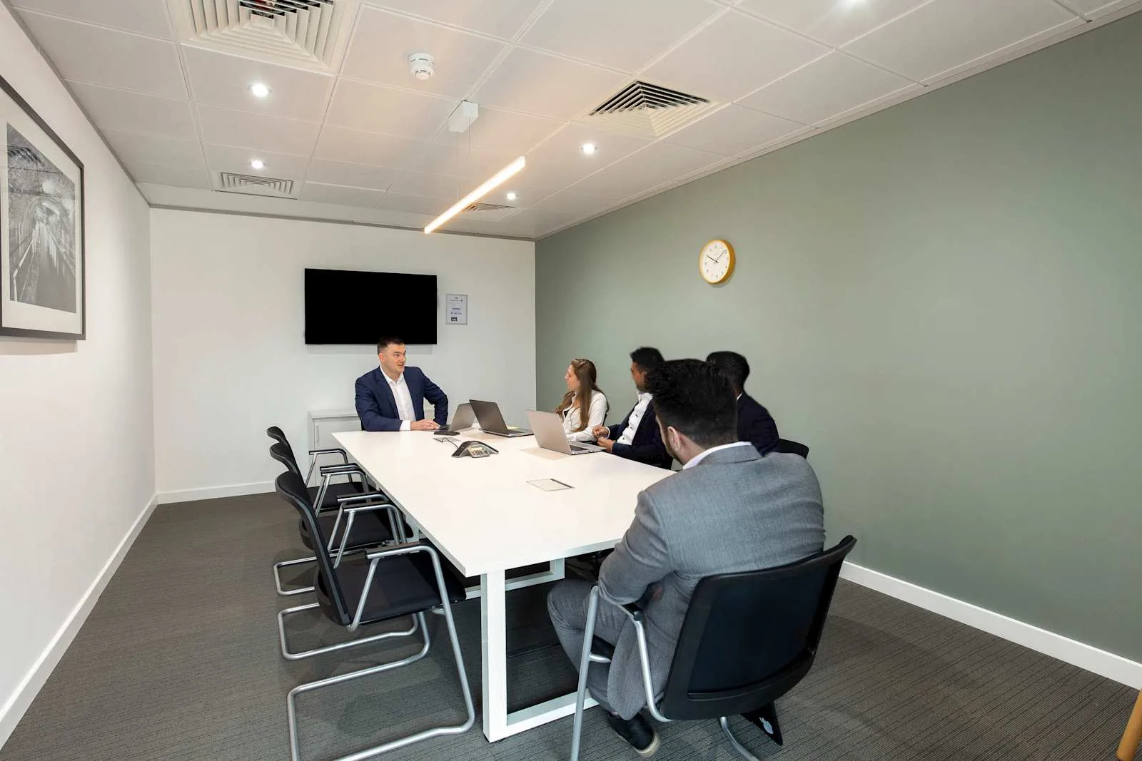 Regus BIRMINGHAM, Apex House, Meeting room for 8 people, Birmingham