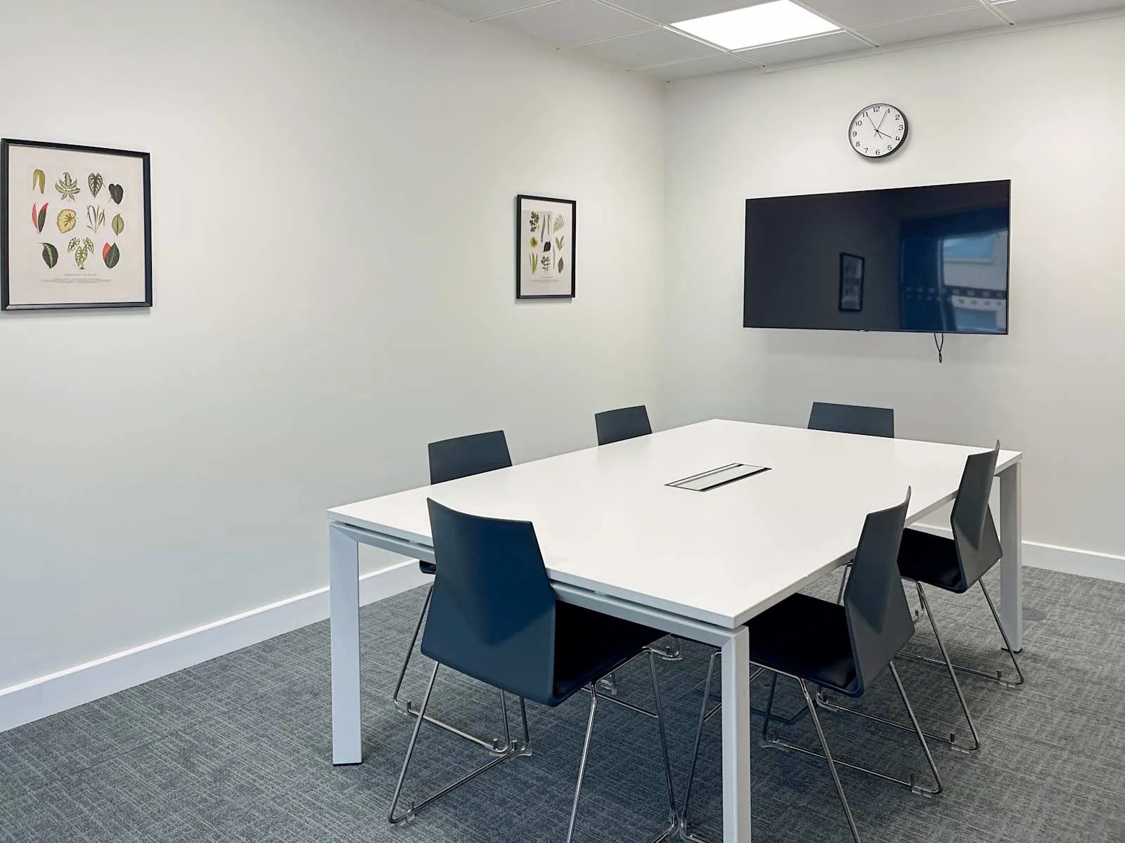 Regus Birmingham Business Park, Salle de réunion 6 personnes, Coleshill