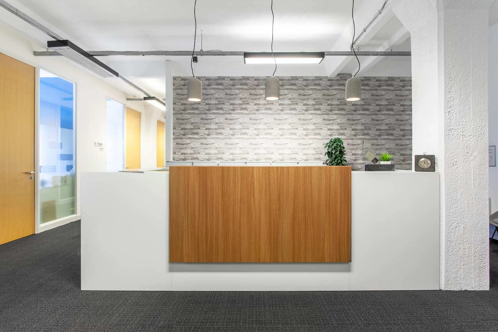 Regus BIRMINGHAM, Fort Dunlop, Reception, Birmingham