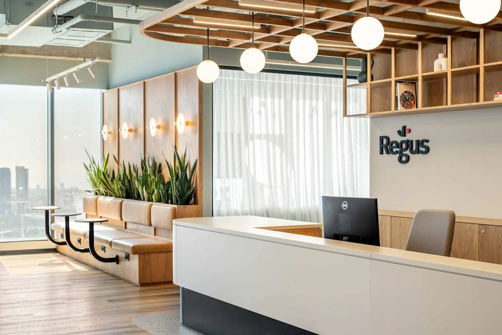 Regus Bnei Brak, BBC, Reception, Bnei Brak