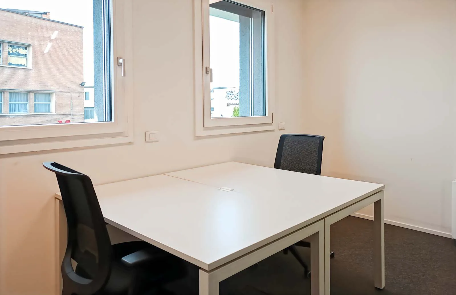 Regus Bologna, Zago, Private office, 2 desks, Bologna