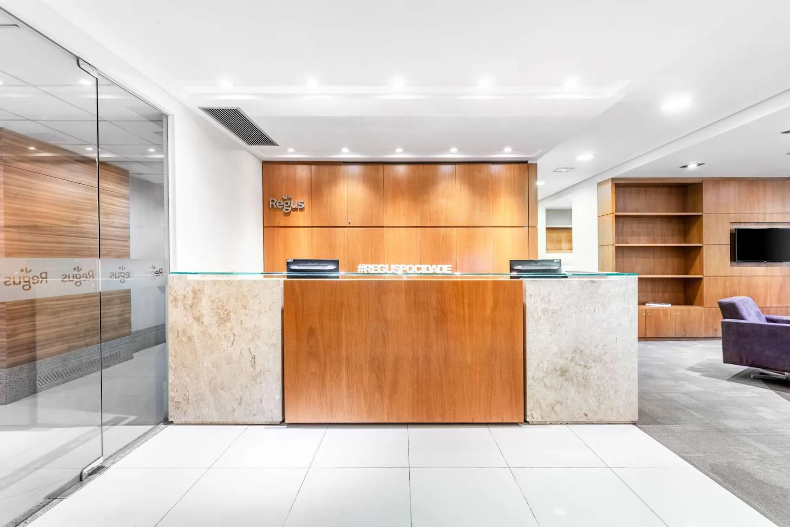 Regus BRASILIA, Parque Cidade Corporate – Asa Sul, Reception, Brasília