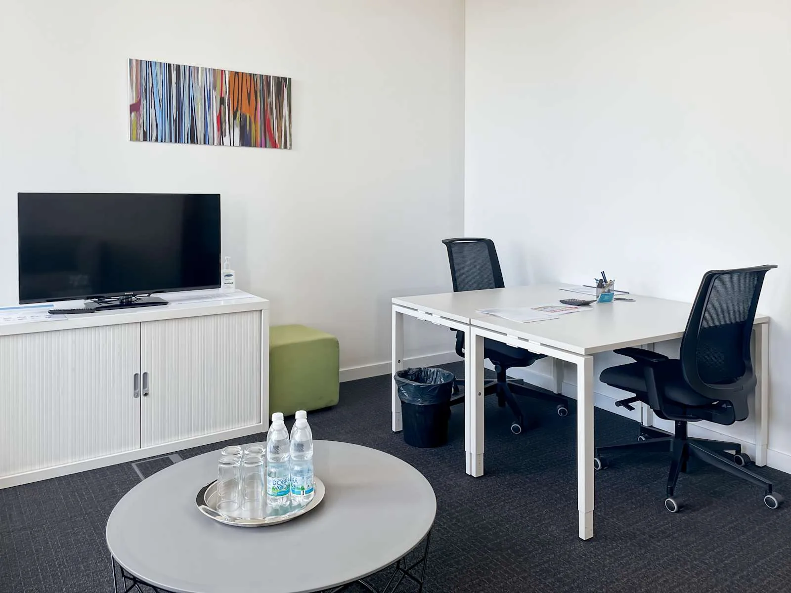 Regus BRATISLAVA, Apollo, Private office, 2 desks, Bratislava