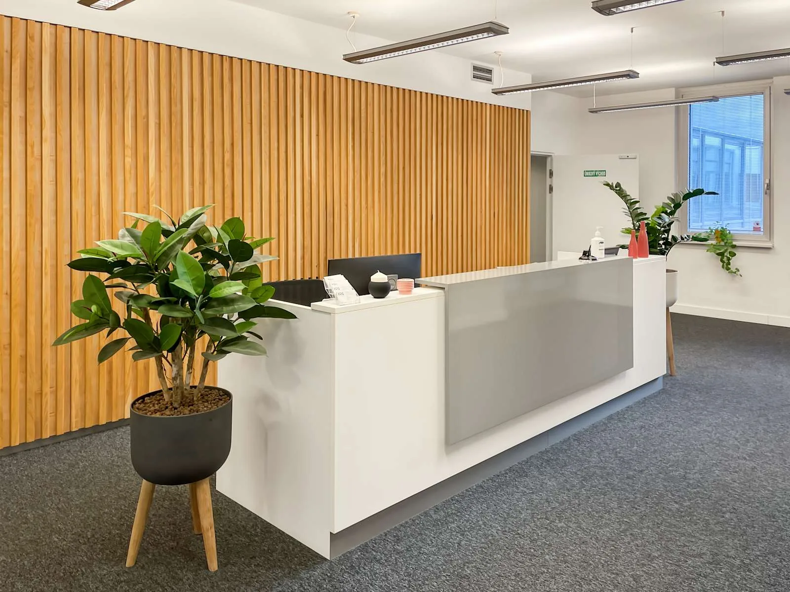 Regus BRATISLAVA, Europeum City Center, Reception, Bratislava