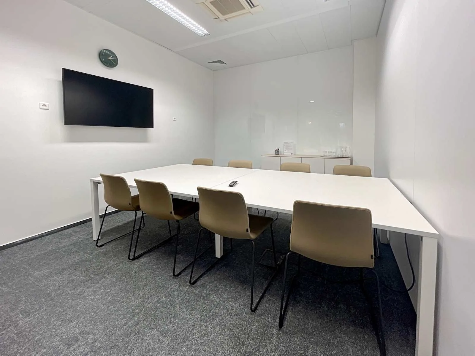 Regus Bratislava, Galvaniho, Meeting room for 8 people, Bratislava