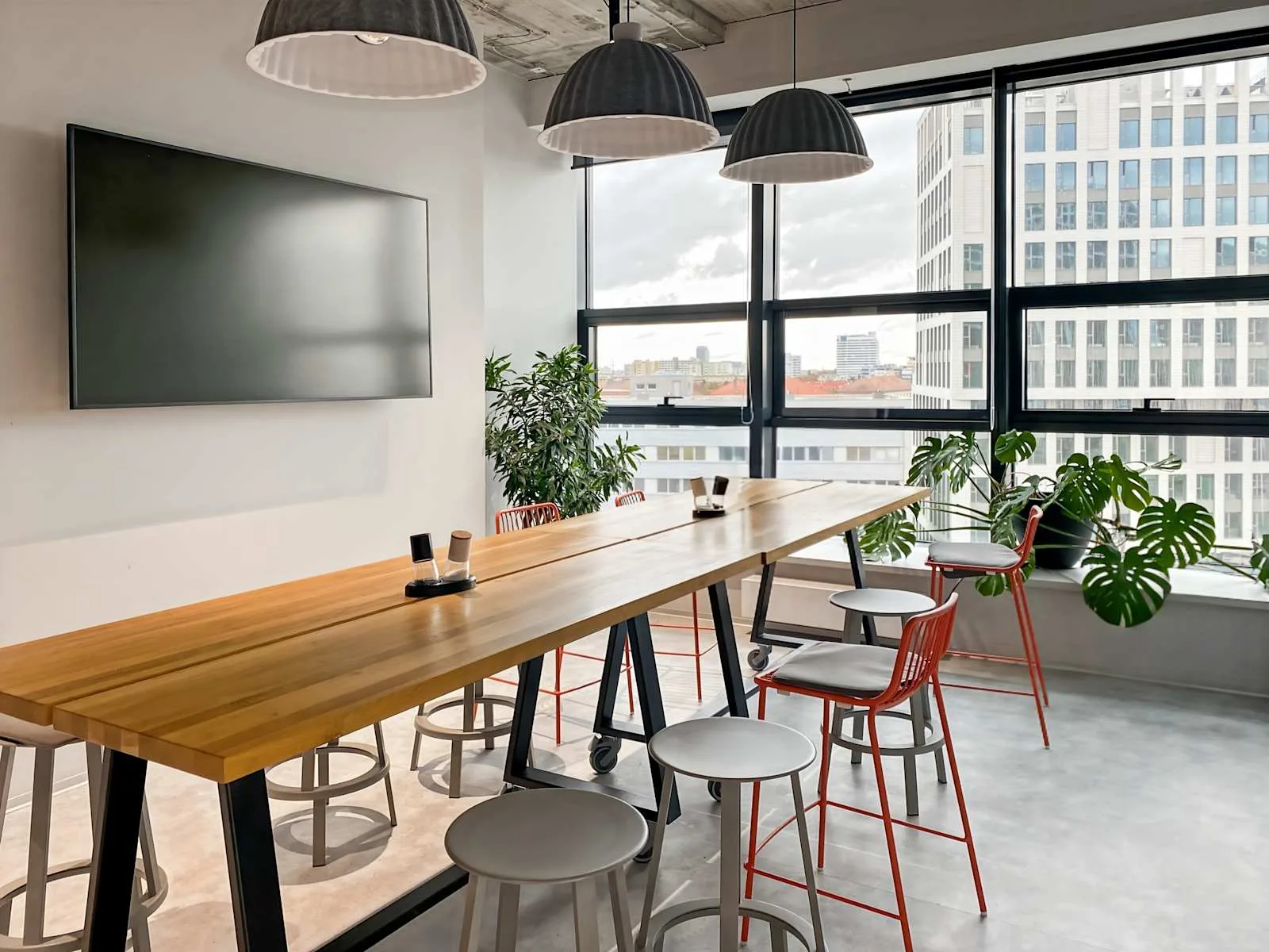 Regus Bratislava, Nivy Tower, Cafeteria, Bratislava