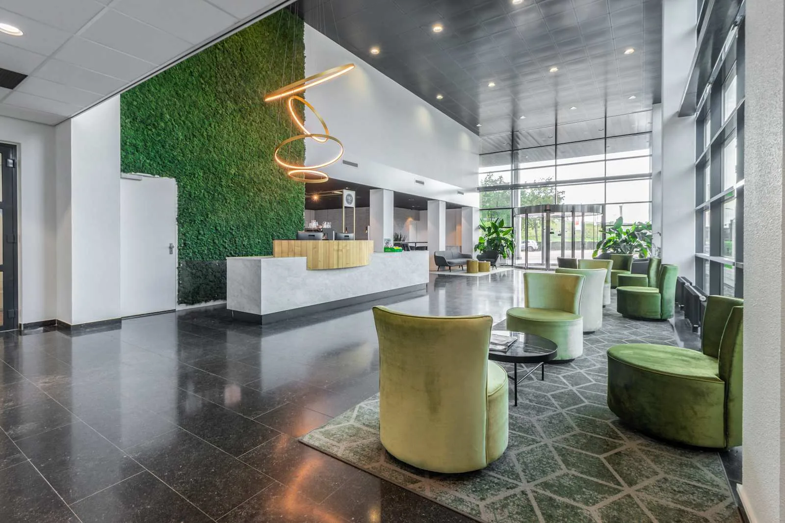 Regus BREDA, Lage Mosten A16, Reception, Breda