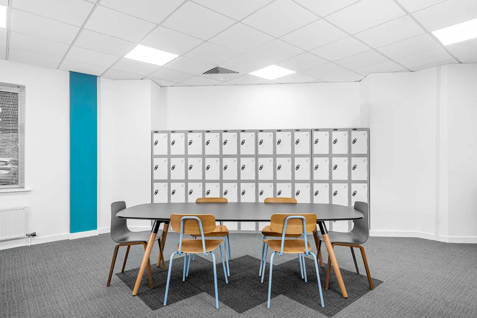 Regus BRISTOL, Almondsbury Business Park, Salle de réunion 6 personnes, Bradley Stoke