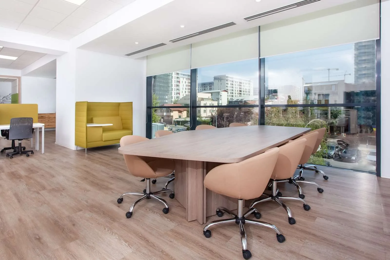 Regus BUCHAREST, Anchor Business Centre, Meeting room for 8 people, Bucharest