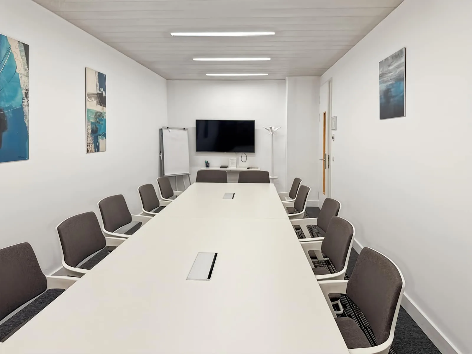 Regus BUCHAREST, Hermes, Meeting room for 13 people, Bucharest