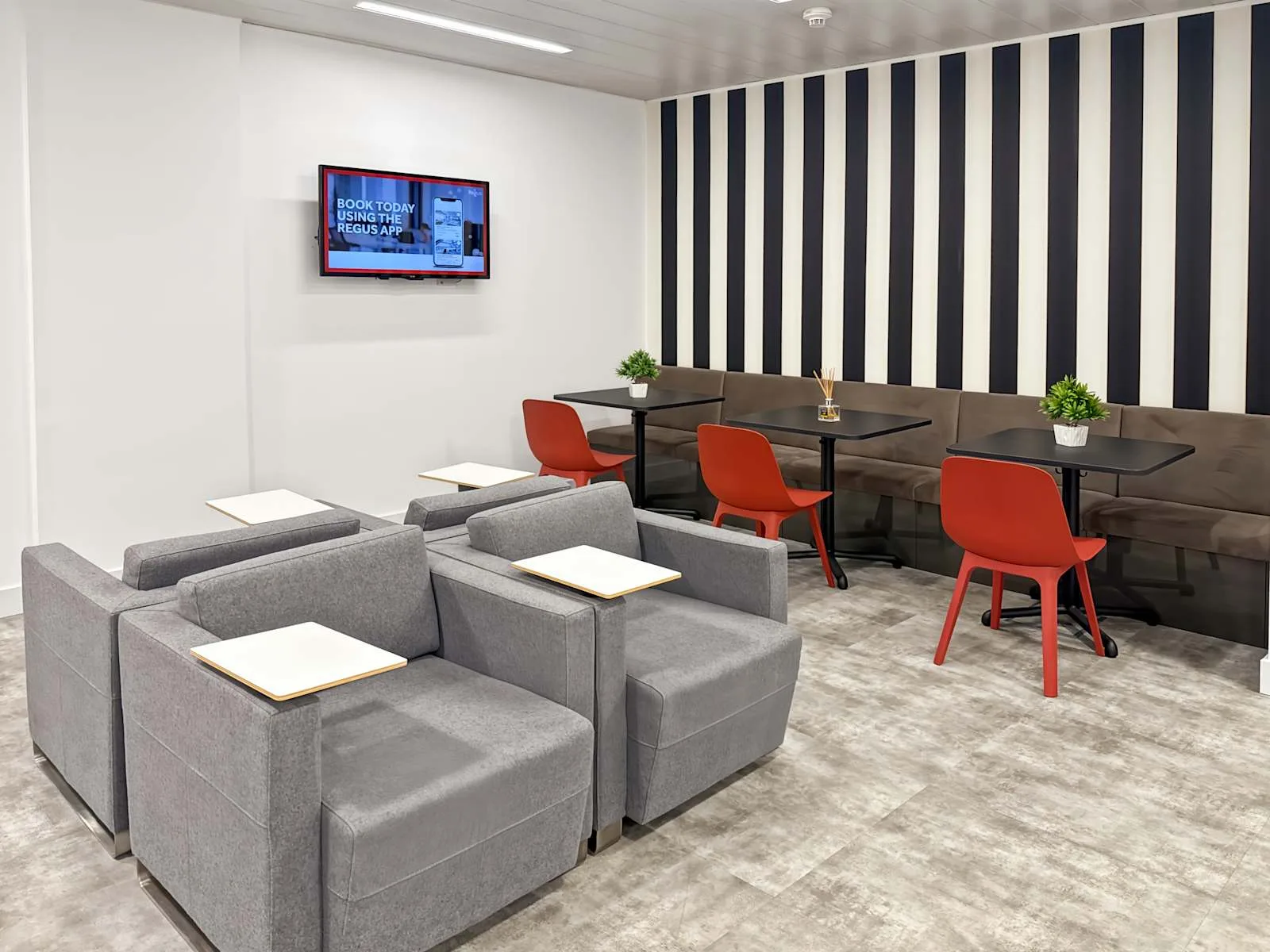 Regus BUCHAREST, Hermes, Lounge, Bucharest