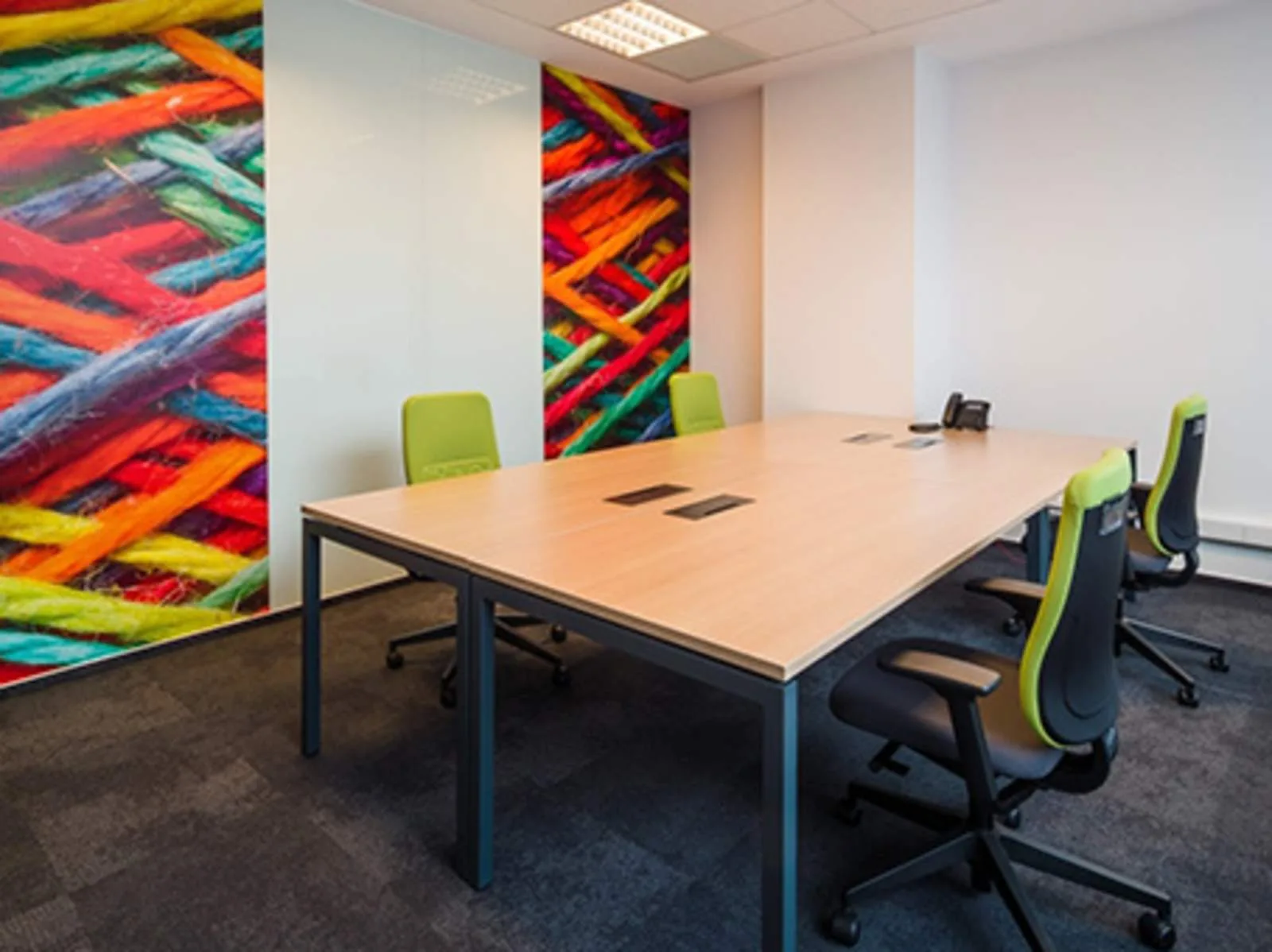Regus BUCHAREST, Iride Business Centre, Meeting room for 4 people, Bucharest
