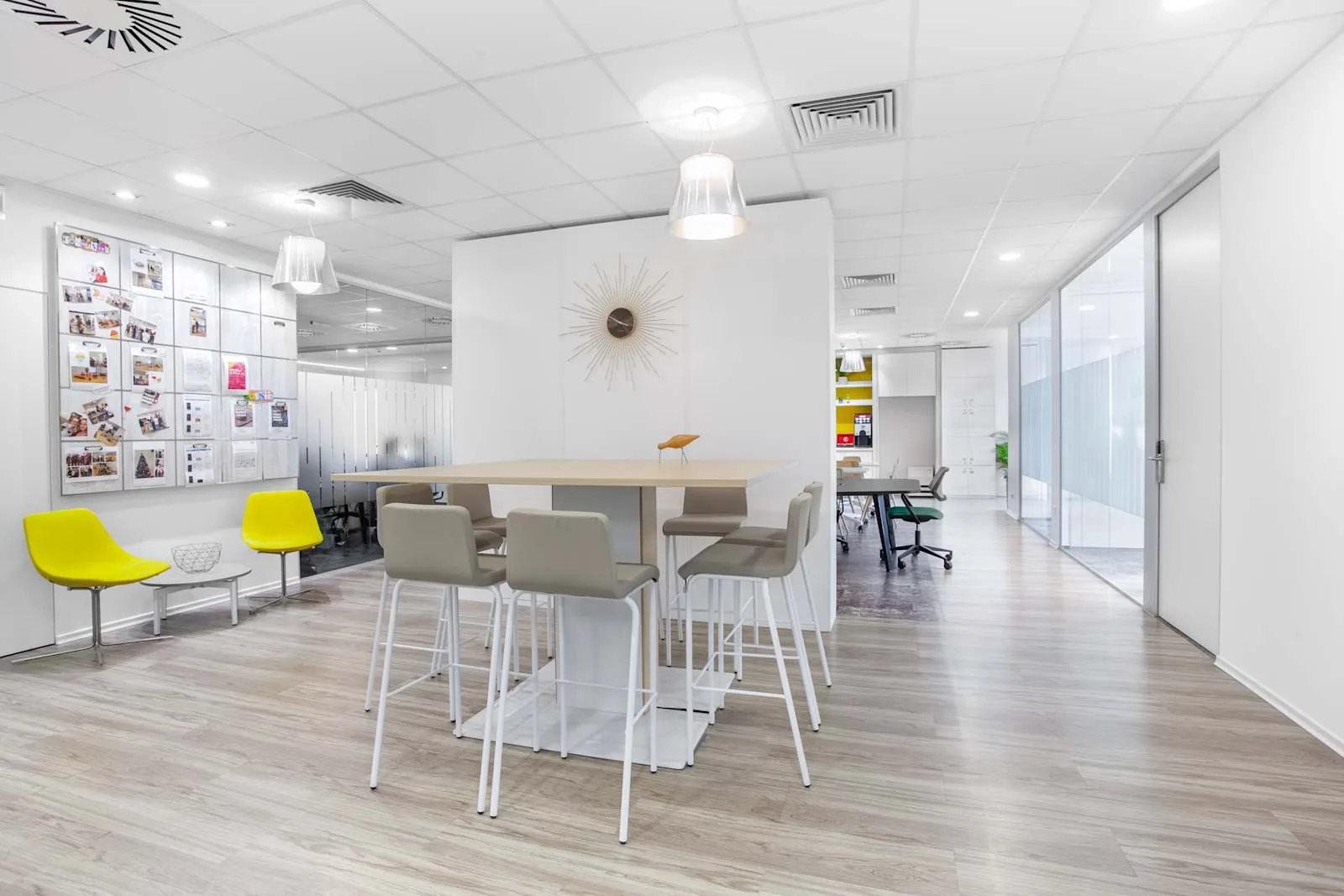 Regus BUCHAREST, Primavera, Spațiu de coworking, București
