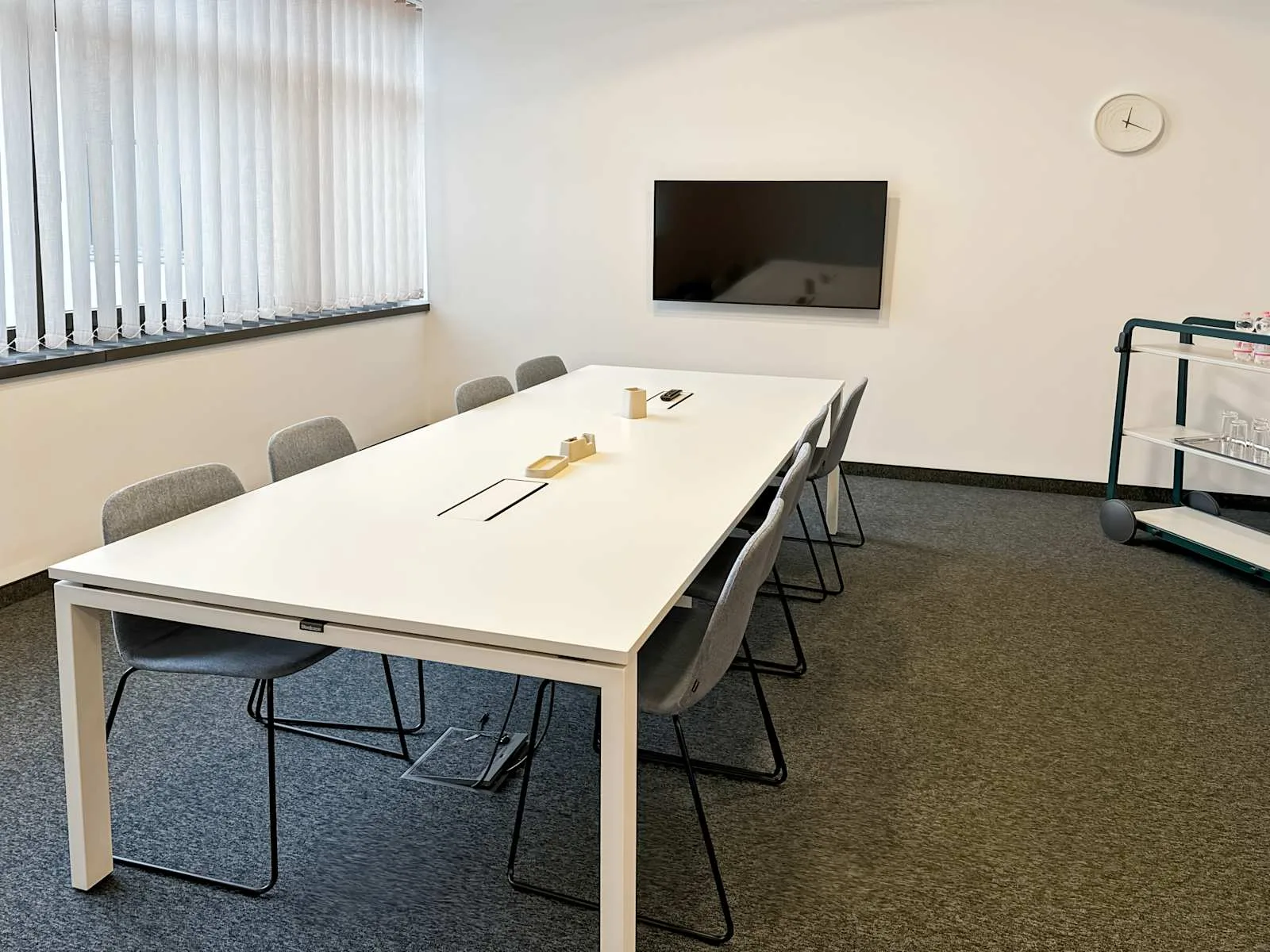Regus Budapest, Koki Offices, Meeting room for 8 people, Budapest