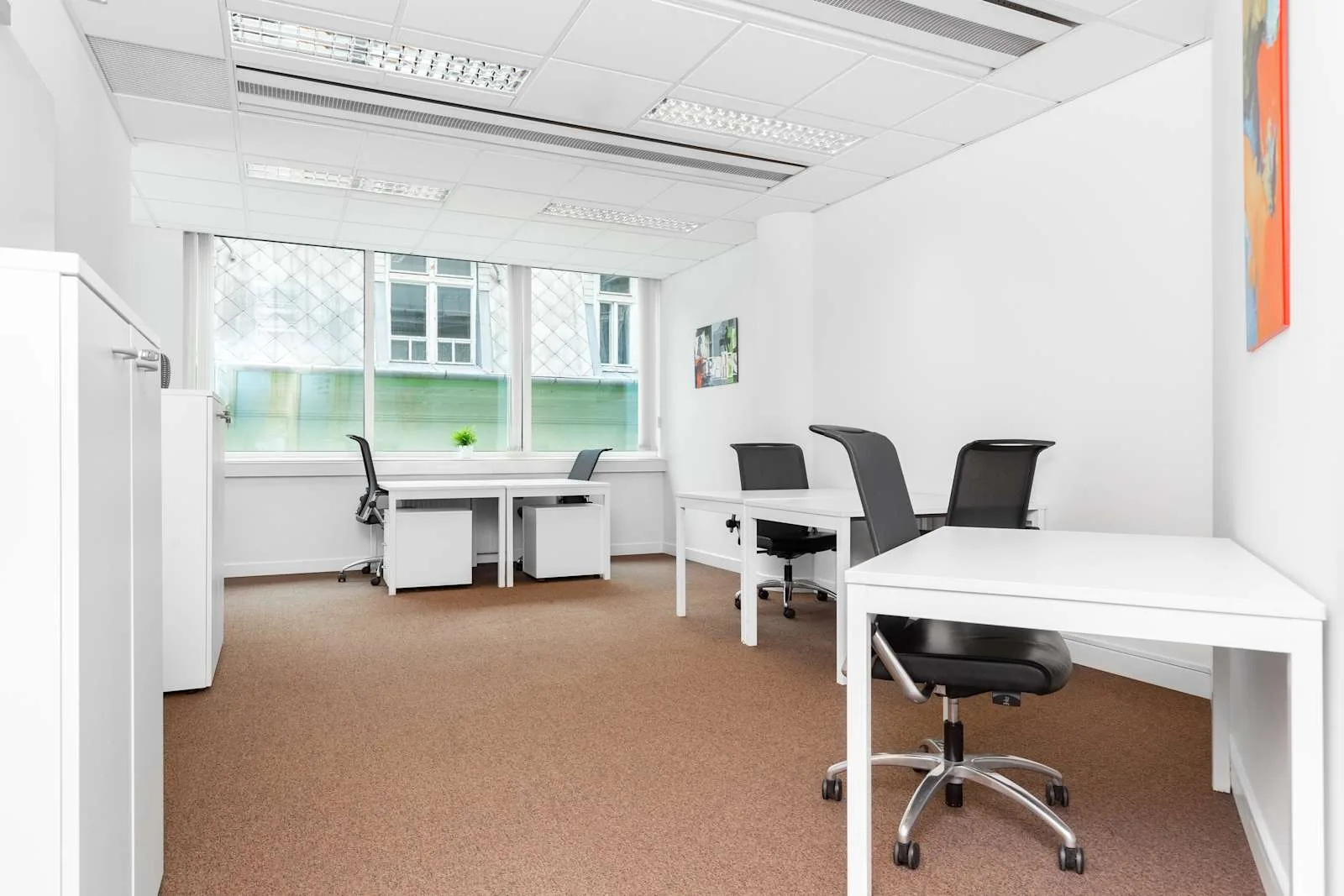 Regus BUDAPEST Obuda Gate, Private office, 5 desks, Budapest