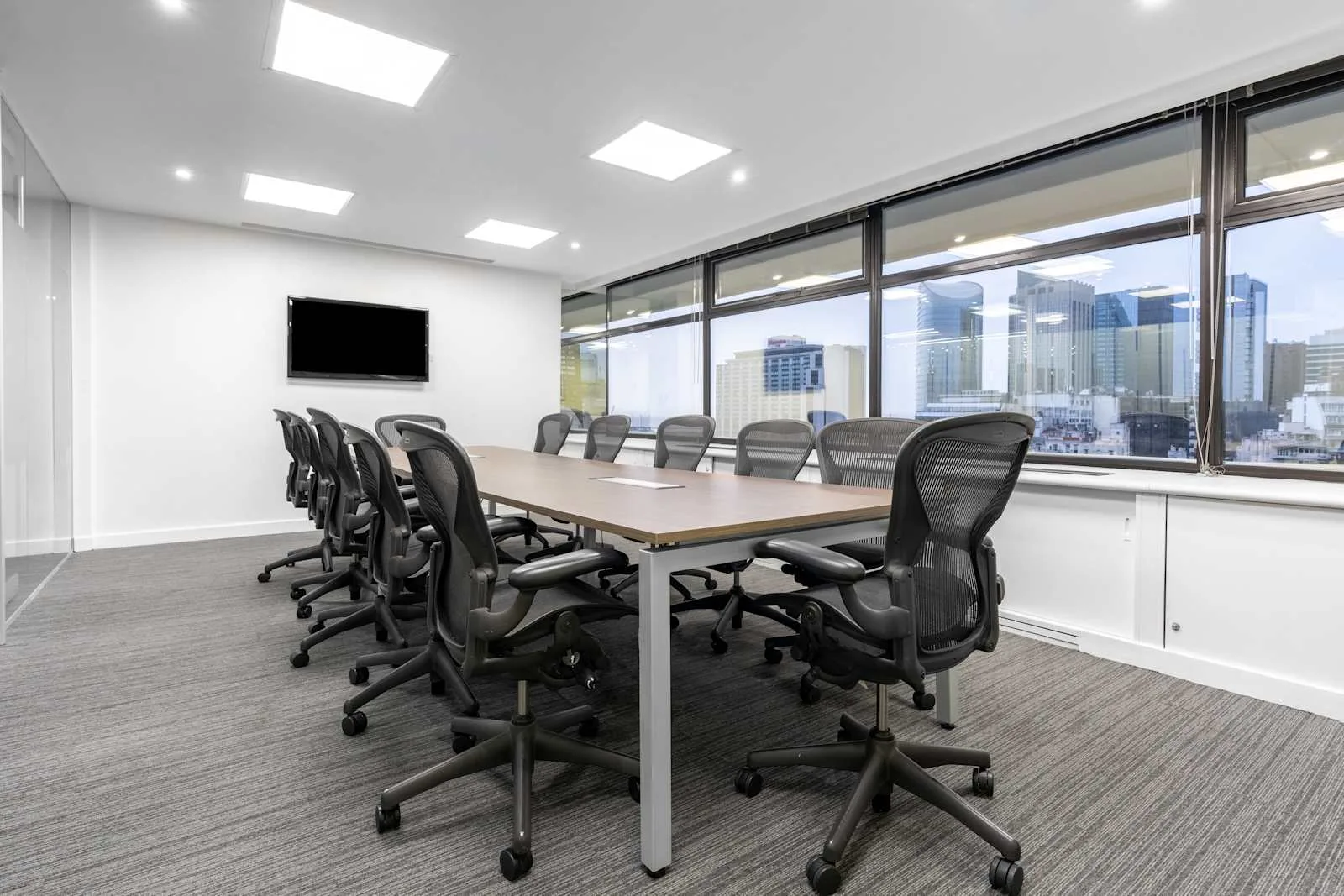Regus BUENOS AIRES, American Express Retiro, Meeting room for 12 people, Buenos Aires
