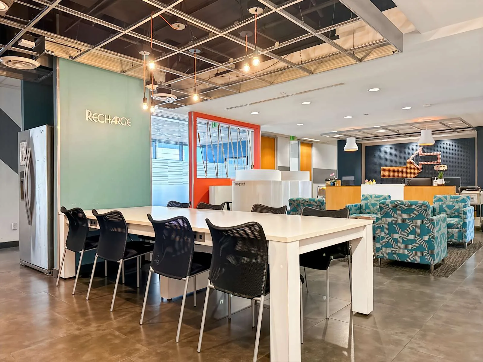 Regus CA, Los Angeles - 12100 Wilshire Blvd, Coworking space, Los Angeles, CA