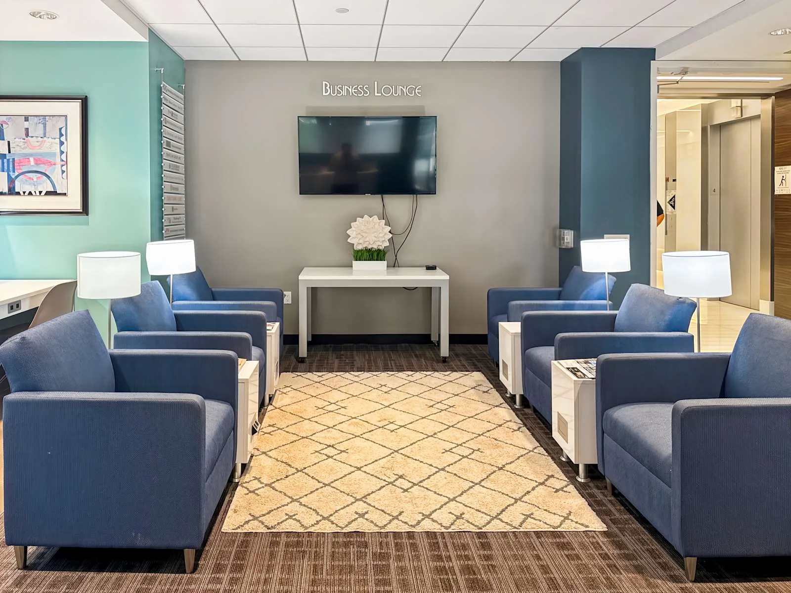 Regus CA, Los Angeles - Century Plaza Towers, Lounge, Los Angeles, CA