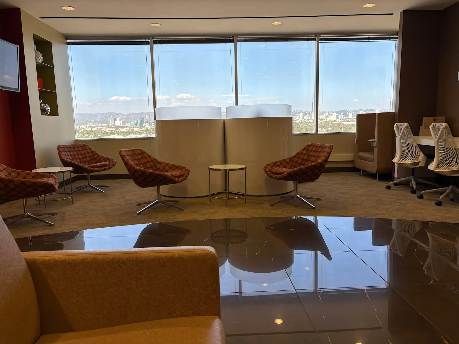 Regus CA, Los Angeles - Sepulveda Center, Lounge, Los Angeles, CA