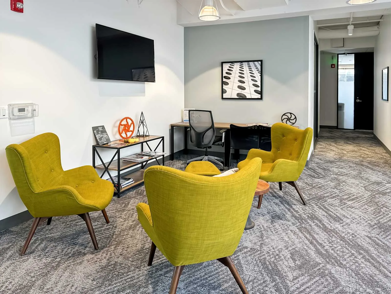 Regus CA, Berkeley - Downtown Berkeley, Lounge, Berkeley, CA