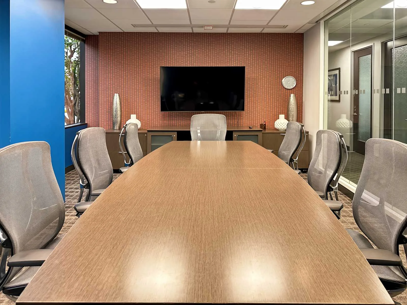 Regus CA, Brea - Brea Campus, Meeting room for 7 people, Brea, CA