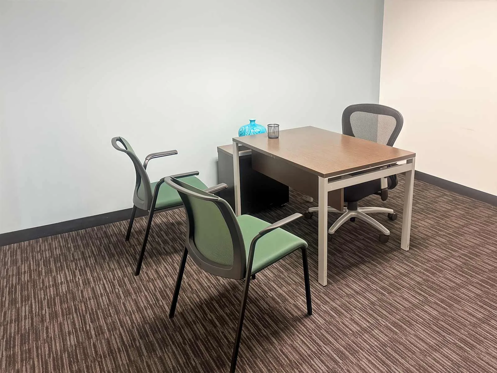 Regus CA, Chula Vista - Gateway Chula Vista, Private office, 1 desk, Chula Vista, CA