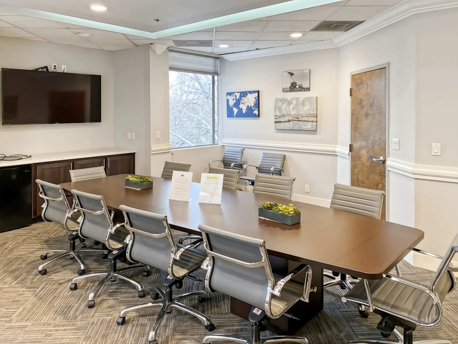Regus CA, Citrus Heights - Kingswood Drive, Meeting room for 10 people, Citrus Heights, CA