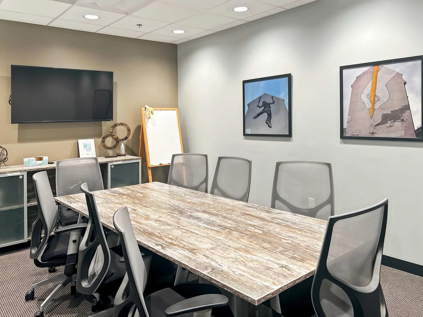 Regus CA, Diamond Bar - Gateway Center, Meeting room for 8 people, Diamond Bar, CA