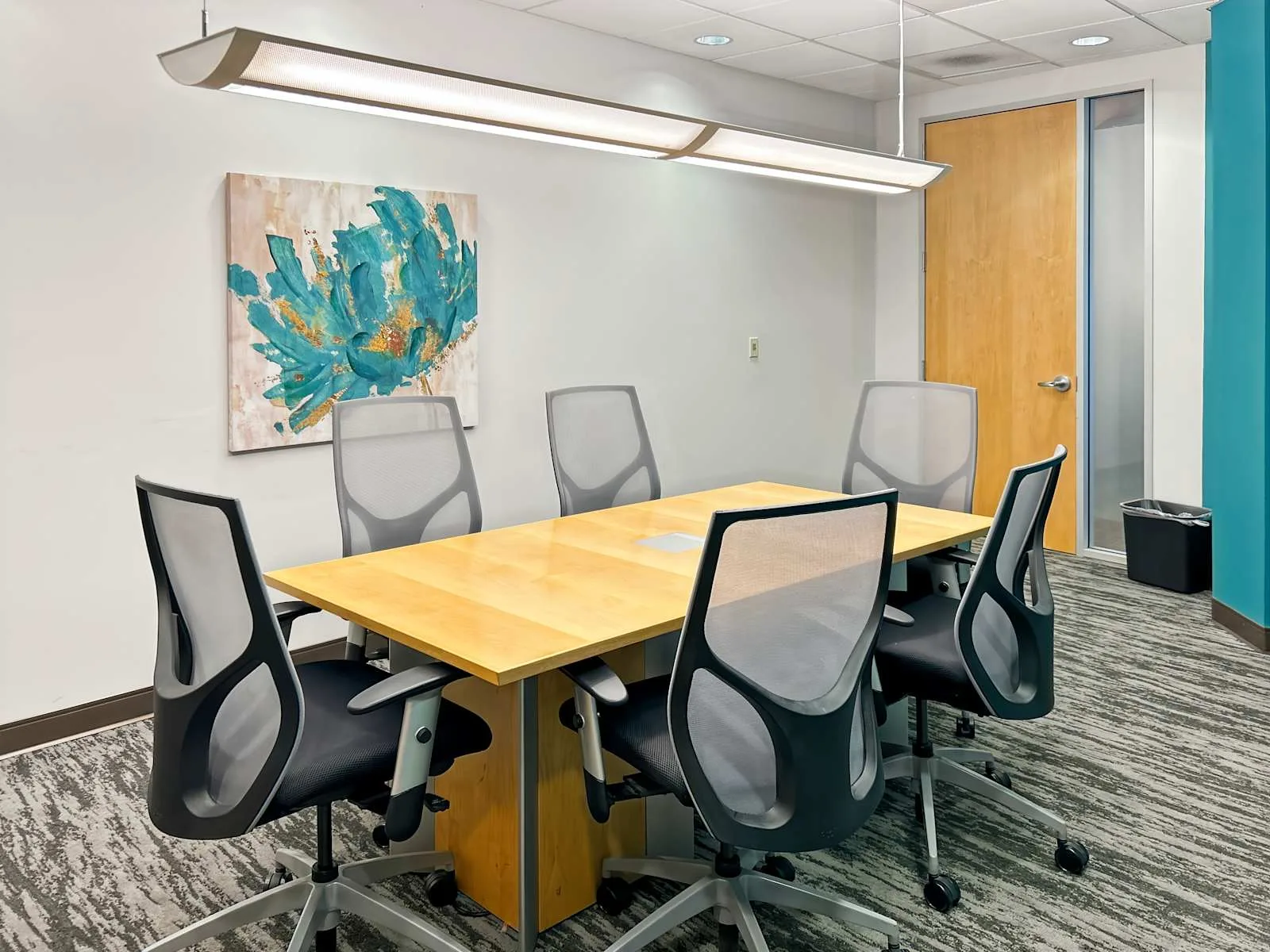 Regus CA, Folsom - Iron Point, Meeting room for 6 people, Folsom, CA