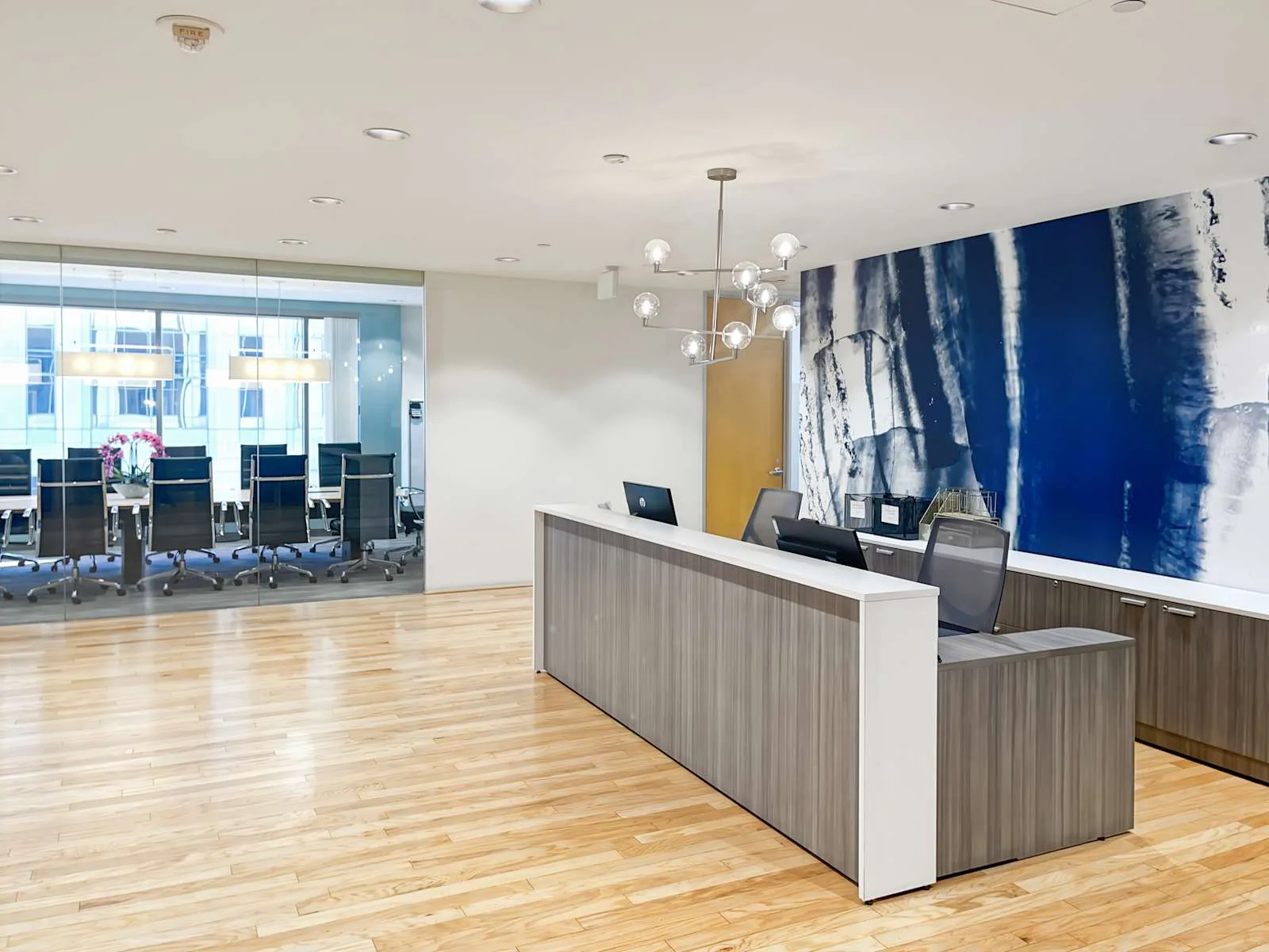 Regus CA, Glendale - Brand Blvd, Reception, Glendale, CA