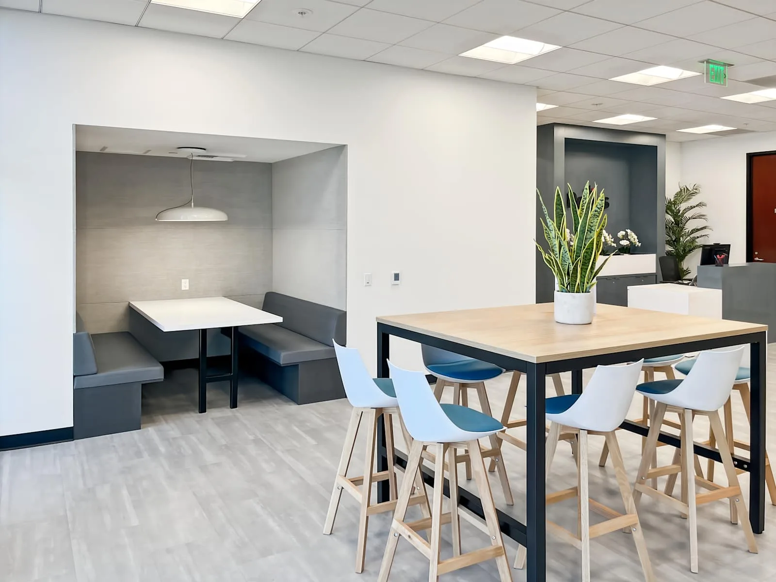 Regus CA, Irvine - Main St, Coworking space, Irvine, CA