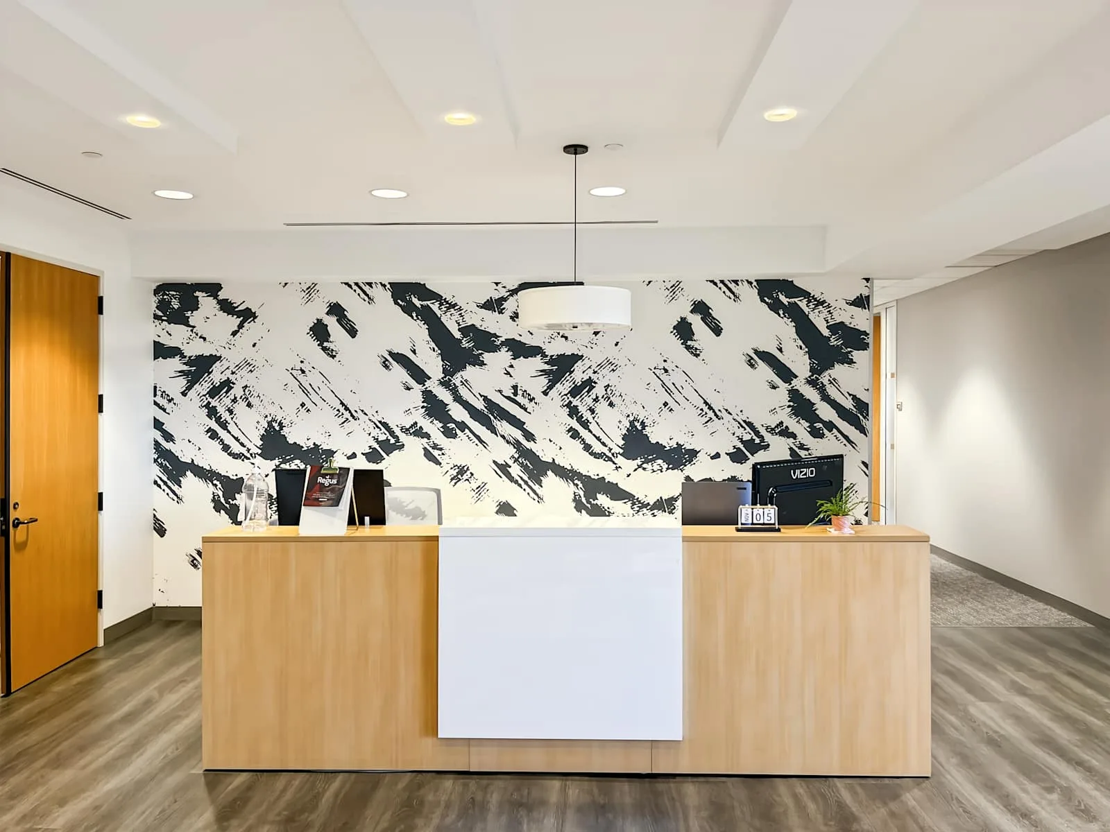 Regus CA, Irvine - Irvine Spectrum Drive, Reception, Irvine, CA