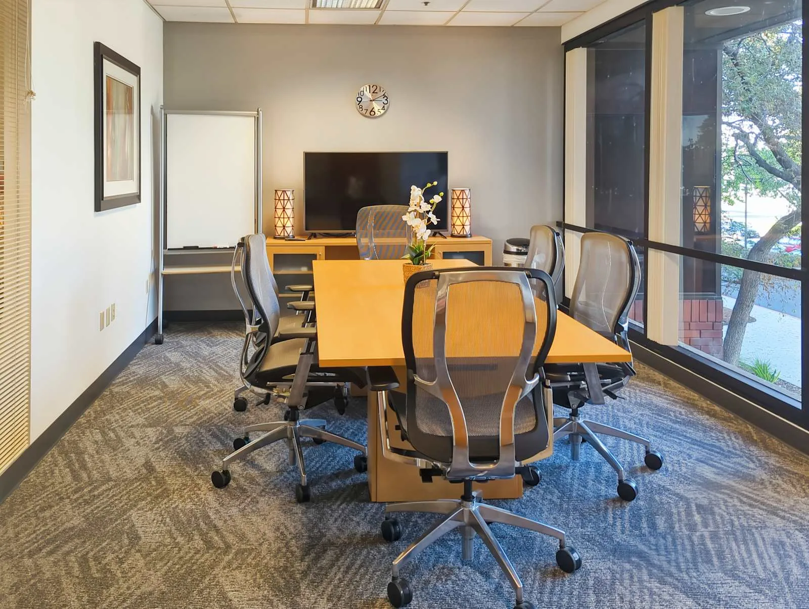 Regus CA, Newark - Balentine, Meeting room for 6 people, Newark, CA