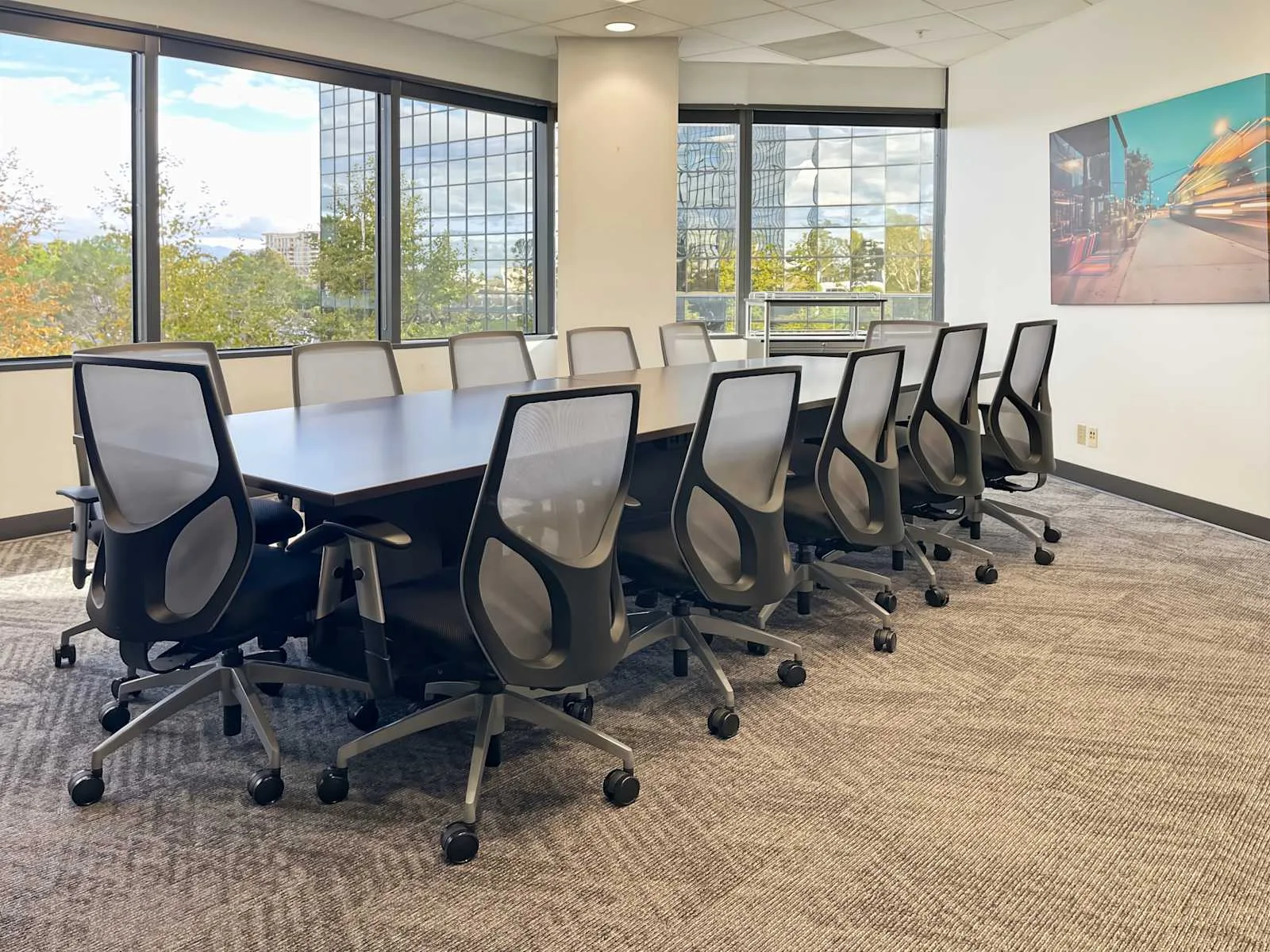 Regus CA, Newport Beach - 5000 Birch Street, Meeting room for 14 people, Newport Beach, CA