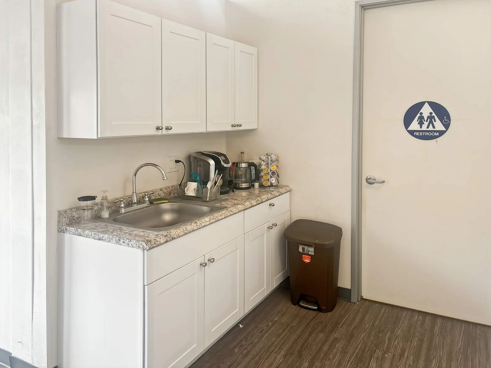 Regus CA, Oceanside - Mission Ave, Kitchen, Oceanside, CA