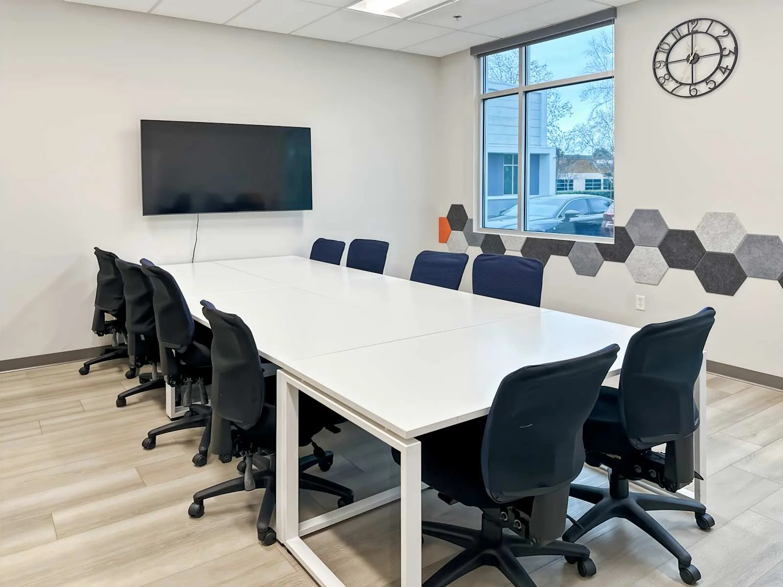Regus CA, Ontario - W 6th Street, Meeting room for 10 people, Ontario, CA