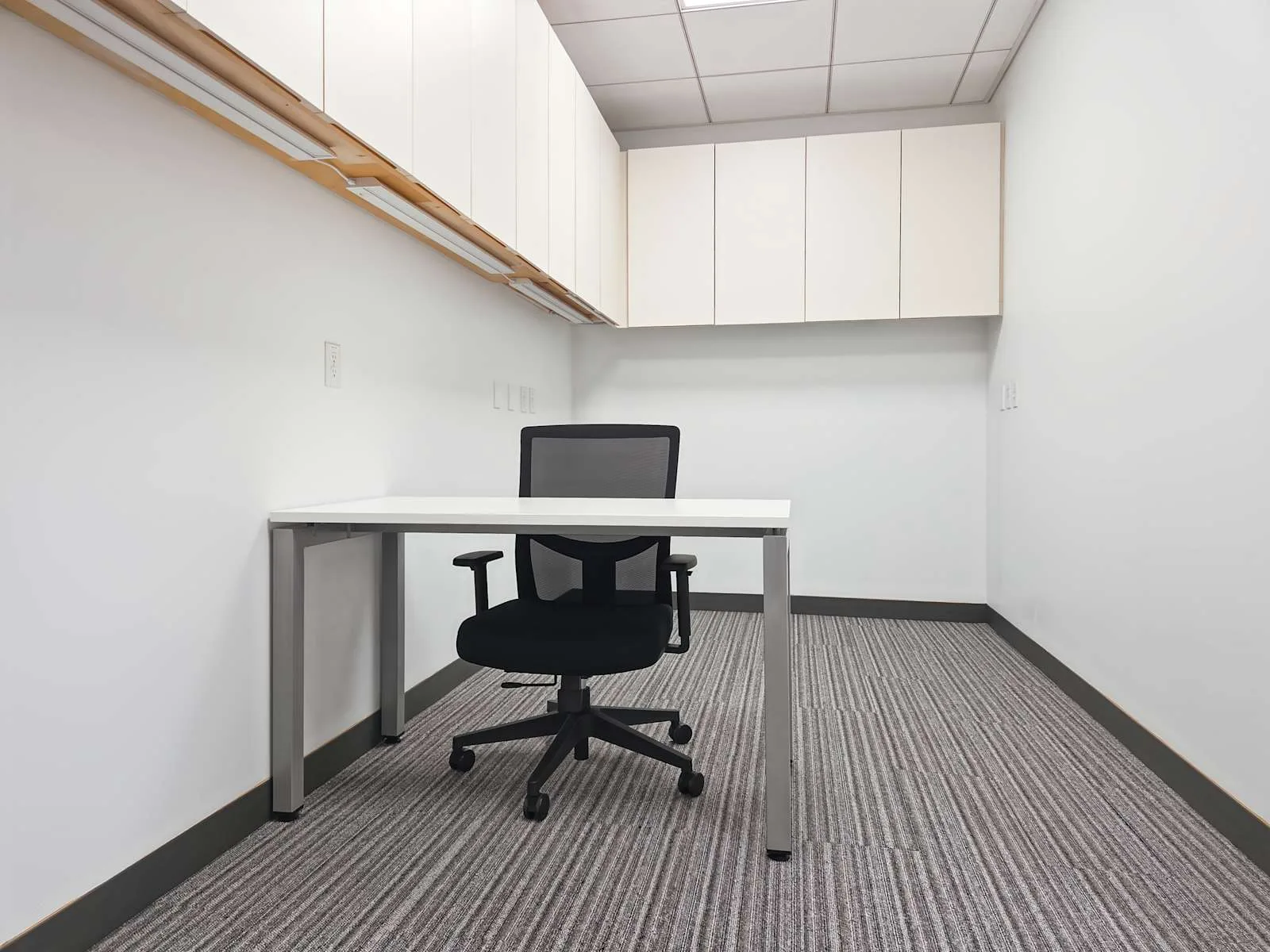 Regus CA, Orinda - Orinda Way, Private office, 1 desk, Orinda, CA
