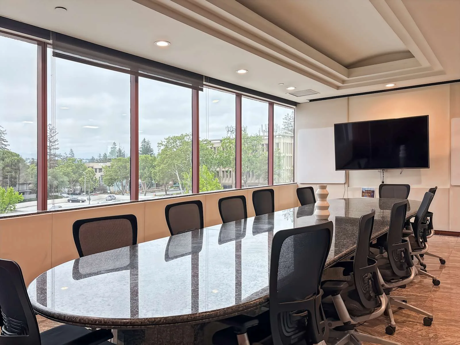 Regus CA, Palo Alto - 200 Page Mill Road, Meeting room for 12 people, Palo Alto, CA
