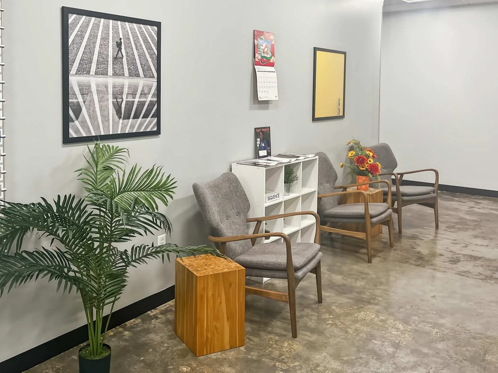 Regus CA, Palo Alto - Embarcadero Place, Lounge, Palo Alto, CA