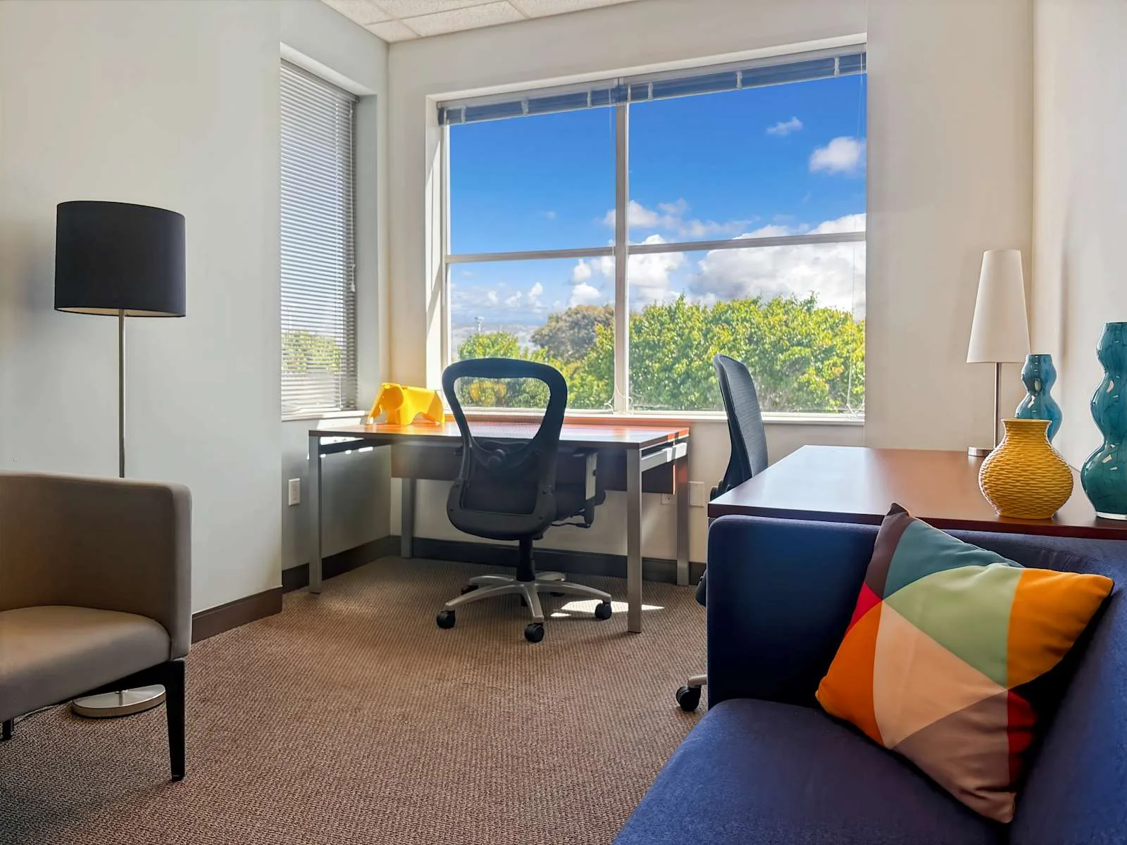 Regus CA, Petaluma - Petaluma Marina, Private office, 2 desks, Petaluma, CA