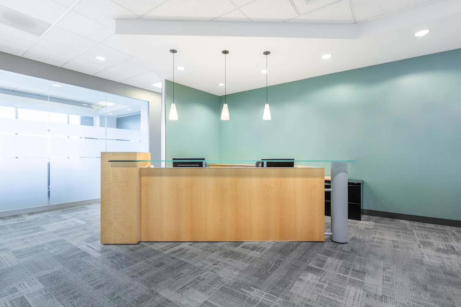 Regus CA, Roseville - Highland Pointe, Reception, Roseville, CA