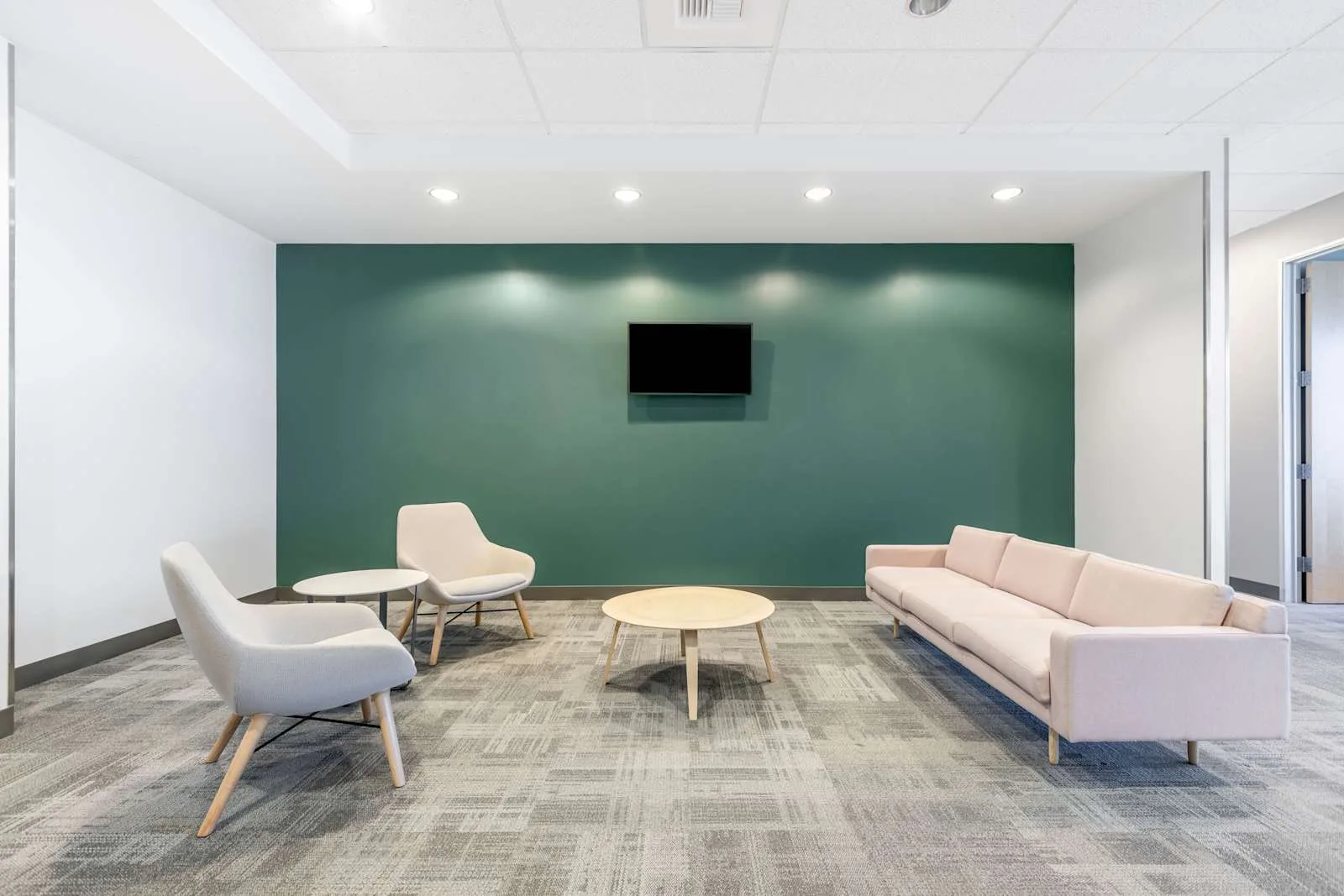 Regus CA, Roseville - Highland Pointe, Lounge, Roseville, CA