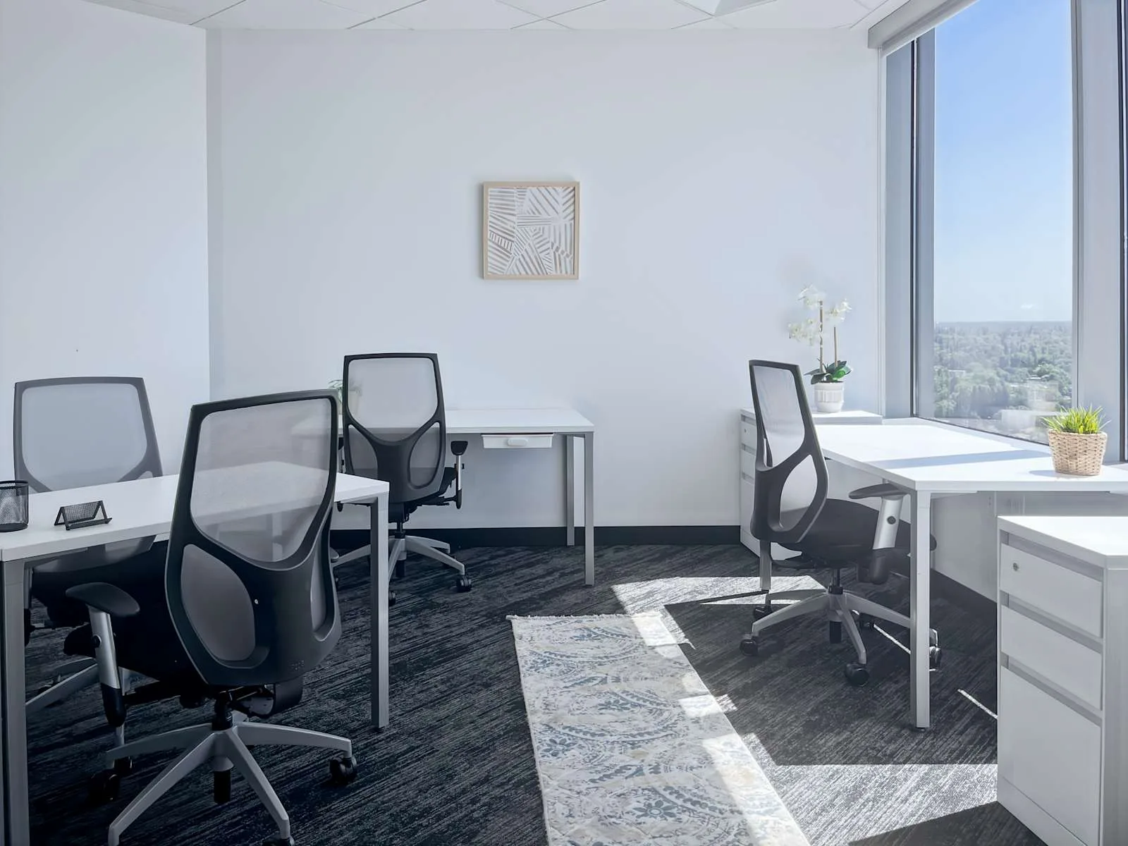 Regus CA, Sacramento - 500 Capitol Mall, Private office, 4 desks, Sacramento, CA