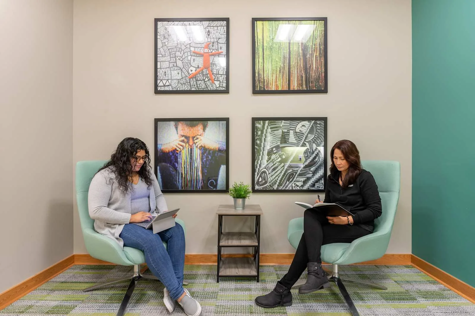 Regus CA, Sacramento - Elk Grove, Lounge, Elk Grove, CA