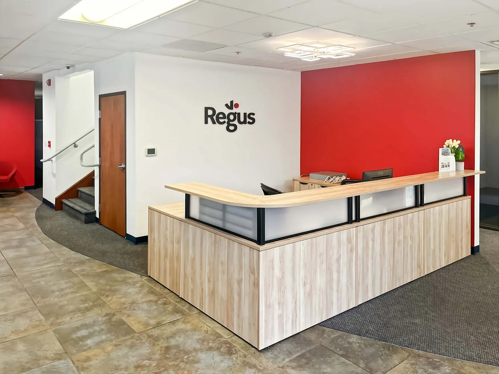 Regus CA, Sacramento - G Street, Reception, Sacramento, CA
