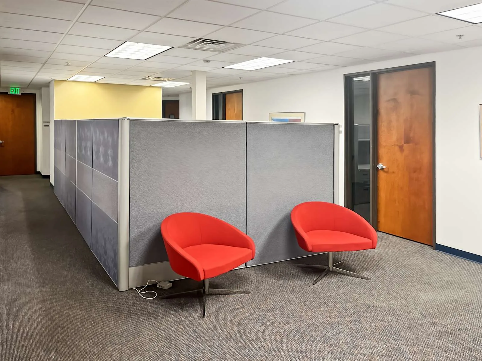 Regus CA, Sacramento - G Street, Lounge, Sacramento, CA